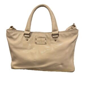Kate Spade Fanfare Brette Beige Pantent Leather Purse Bag Handbag PXRU3017 GUC